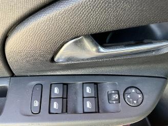 Opel Corsa 1.2 Edition picture 13