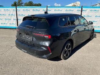 Opel Astra Sports Tourer 1.2 Turbo (96kW) GS picture 4