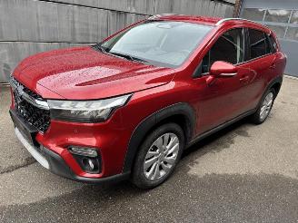 Auto incidentate Suzuki S-Cross 1.4 GL+ NAV. Energetic red 2025/10