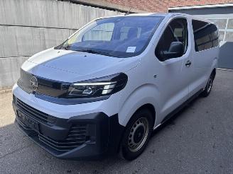 Opel Vivaro L2 2.0 cdti (106kW) Dubbelcabine 5P picture 27