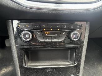 Opel Astra Sportstourer 1.2 Turbo Business Start/Stop MOTOR DEFECT! picture 22