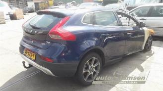 Volvo V-40 V40 Cross Country (MZ), Hatchback 5-drs, 2012 / 2019 2.0 D2 16V picture 3