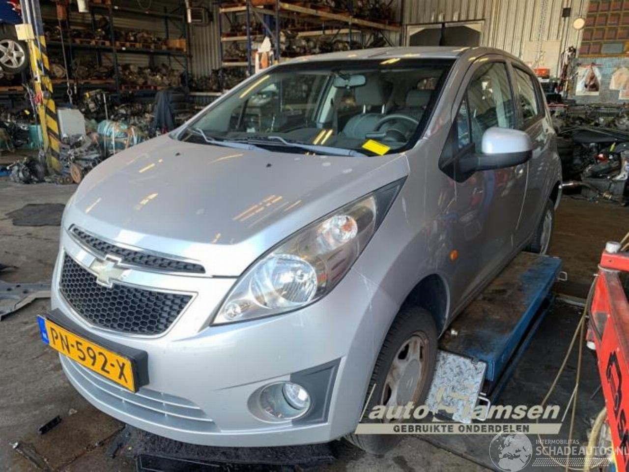 Chevrolet Spark Spark (M300), Hatchback, 2010 1.0 16V