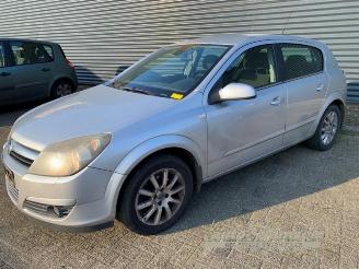 Opel Astra Astra H (L48), Hatchback 5-drs, 2004 / 2014 1.6 16V Twinport picture 2