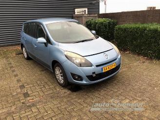 Salvage car Renault Grand-scenic Grand Scenic III (JZ), MPV, 2009 / 2016 1.4 16V TCe 130 2009/10