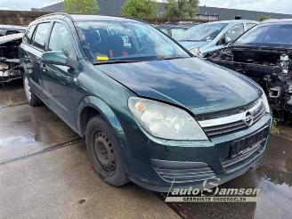 Coche siniestrado Opel Astra Astra H SW (L35), Combi, 2004 / 2014 1.6 16V Twinport 2004/11