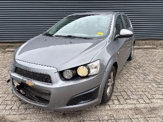 Schadeauto Chevrolet Aveo  2012/6