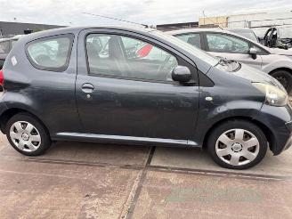 Toyota Aygo Aygo (B10), Hatchback, 2005 / 2014 1.0 12V VVT-i picture 4