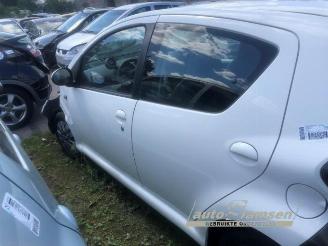 Toyota Aygo Aygo (B10), Hatchback, 2005 / 2014 1.0 12V VVT-i picture 3