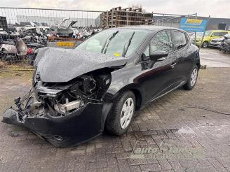 Uttjänta bilar auto Renault Clio Clio IV (5R), Hatchback 5-drs, 2012 / 2021 1.5 Energy dCi 90 FAP 2013/6