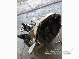 Renault Clio Clio IV (5R), Hatchback 5-drs, 2012 / 2021 1.5 Energy dCi 90 FAP picture 17