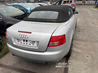 Audi A4 A4 Cabriolet (B6), Cabrio, 2002 / 2005 3.0 V6 30V picture 17
