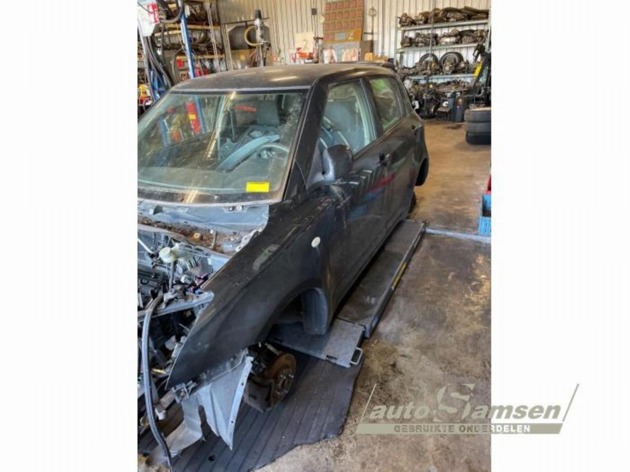 Suzuki Swift Swift (ZA/ZC/ZD1/2/3/9), Hatchback, 2005 / 2011 1.3 VVT 16V