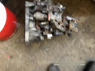 Peugeot 107 107, Hatchback, 2005 / 2014 1.0 12V picture 8