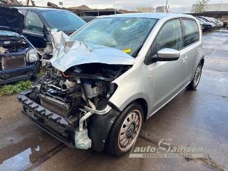 Auto da rottamare Volkswagen Up! Up! (121), Hatchback, 2011 1.0 12V 75 2014/2