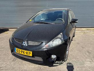 Salvage car Mitsubishi Grandis Grandis (NA), MPV, 2004 / 2010 2.4 16V MIVEC 2004/8