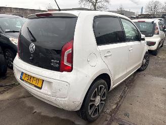 Volkswagen Up!  picture 6