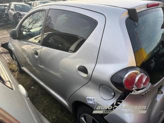 Toyota Aygo Aygo (B10), Hatchback, 2005 / 2014 1.0 12V VVT-i picture 8