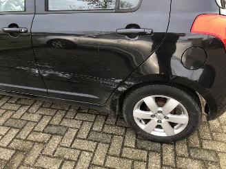 Suzuki Swift Swift (ZA/ZC/ZD1/2/3/9) Hatchback 2005 / 2010 - 1.3 VVT 16V Hatchback  Benzine 1.328cc 68kW (92pk) FWD 2005-02/2010-09 (EZC11; MZA11; MZC11; NZA11; NZC11) M13AVVT picture 3