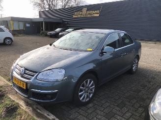 krockskadad bil auto Volkswagen Jetta  2009/7