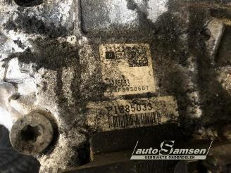 Volvo V-60 V60 I (FW/GW), Combi, 2010 / 2018 2.4 D6 20V Plug-in Hybrid AWD picture 12