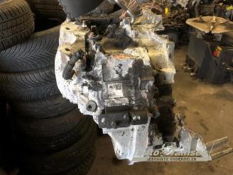 Volvo V-60 V60 I (FW/GW), Combi, 2010 / 2018 2.4 D6 20V Plug-in Hybrid AWD picture 13