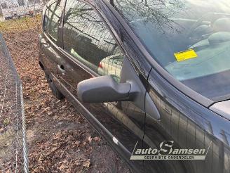 Salvage car Renault Clio Clio III (BR/CR), Hatchback, 2005 / 2014 1.4 16V 2008