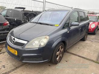 Dezmembrări autoturisme Opel Zafira Zafira (M75), MPV, 2005 / 2015 2.2 16V Direct Ecotec 2007/1