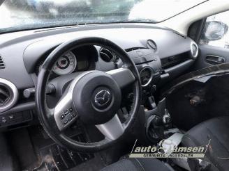 Mazda 2 2 (DE), Hatchback, 2007 / 2015 1.3 16V S-VT High Power picture 15