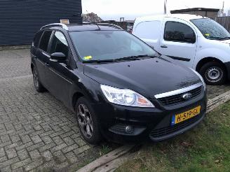 skadebil auto Ford Focus  2010/10