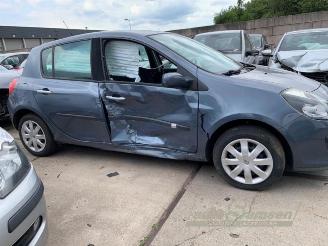 Renault Clio Clio III (BR/CR), Hatchback, 2005 / 2014 1.2 16V 75 picture 4