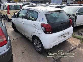 Peugeot 108 108, Hatchback, 2014 1.0 12V VVT-i picture 2