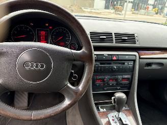 Audi A4 A4 Avant (B6) Combi 2001 / 2005 - 1.8 T 20V Combi/o  Benzine 1.781cc 110kW (150pk) FWD 2001-09/2002-07 (8E5) AVJ picture 8