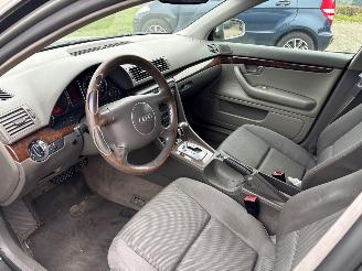 Audi A4 A4 Avant (B6) Combi 2001 / 2005 - 1.8 T 20V Combi/o  Benzine 1.781cc 110kW (150pk) FWD 2001-09/2002-07 (8E5) AVJ picture 6