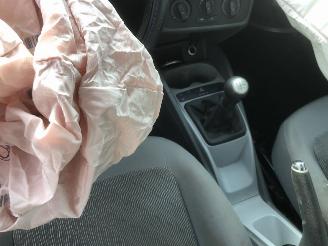 Seat Ibiza Ibiza IV SC (6J1) Hatchback 3-drs 2008 / 2017 - 1.2 12V Hatchback 2Dr Benzine 1,198cc 51kW (69pk) FWD 2008-07/2009-05 (6J1) BZG picture 8