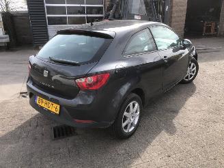 Seat Ibiza Ibiza IV SC (6J1) Hatchback 3-drs 2008 / 2017 - 1.2 12V Hatchback 2Dr Benzine 1,198cc 51kW (69pk) FWD 2008-07/2009-05 (6J1) BZG picture 4