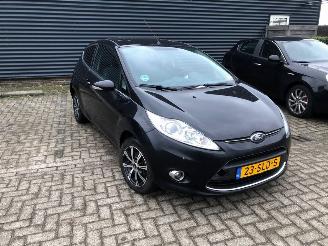 Unfallwagen Ford Fiesta 1.6 TDCI - Fiesta 6 (JA8) Hatchback 2008 / 2017 - 1.6 TDCi 16V 95 Hatchback  Diesel 1,560cc 70kW (95pk) FWD 2010-02/2015-12  TZJB 2011/10