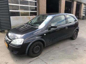 Salvage car Opel Corsa Corsa C (F08/68), Hatchback, 2000 / 2009 1.2 16V Twin Port 2004/11