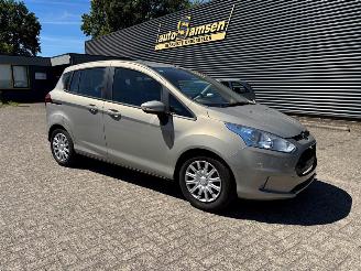 Voiture accidenté Ford B-Max  2014/1