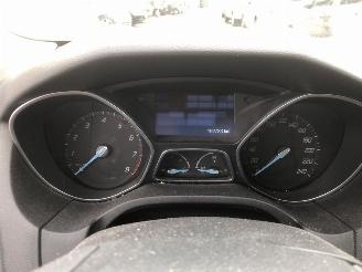 Ford Focus  picture 10