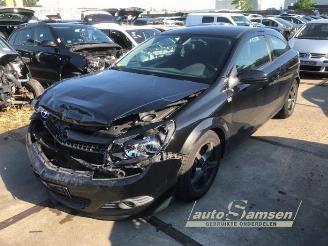 Avarii autoturisme Opel Astra Astra H GTC (L08), Hatchback 3-drs, 2005 / 2011 1.4 16V Twinport 2009/9