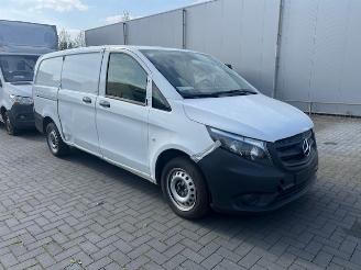 skadebil bedrijf Mercedes Vito 114 CDI 100kw LANG AUTOM. AIRCO KLIMA EURO6 51.000KM 2021/9