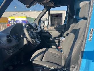Mercedes Sprinter 311 CDI MEUBELBAK picture 10