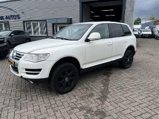 uszkodzony samochody ciężarowe Volkswagen Touareg 2.5 TDI 128KW 5DRS  VAN 4WD 4MOTION AIRCO KLIMA 2008/8