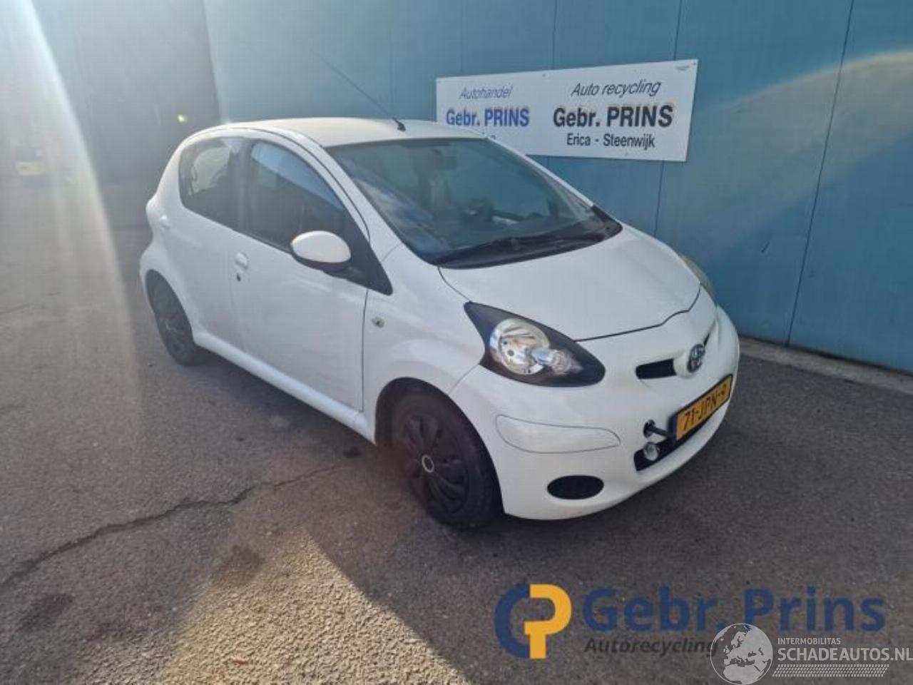 Toyota Aygo Aygo (B10), Hatchback, 2005 / 2014 1.0 12V VVT-i