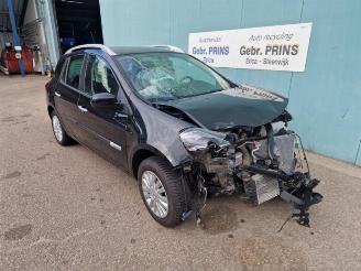 rozbiórka samochody osobowe Renault Clio Clio III Estate/Grandtour (KR), Combi, 2007 / 2014 1.2 16V TCE 100 2010/10