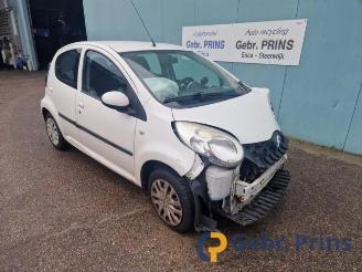 Salvage car Citroën C1 C1, Hatchback, 2005 / 2014 1.0 12V 2013/4