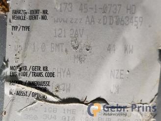 Volkswagen Up! Up! (121), Hatchback, 2011 1.0 12V 60 picture 8