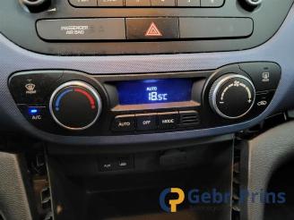 Hyundai I-10 i10 (B5), Hatchback, 2013 / 2019 1.0 12V picture 12