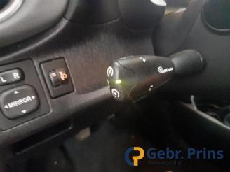 Toyota Yaris Yaris III (P13), Hatchback, 2010 / 2020 1.4 D-4D-F picture 13